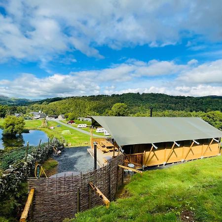 Mountain View Safari Tent With Hot Tub In The Heart Of Snowdonia Dolgellau Dış mekan fotoğraf