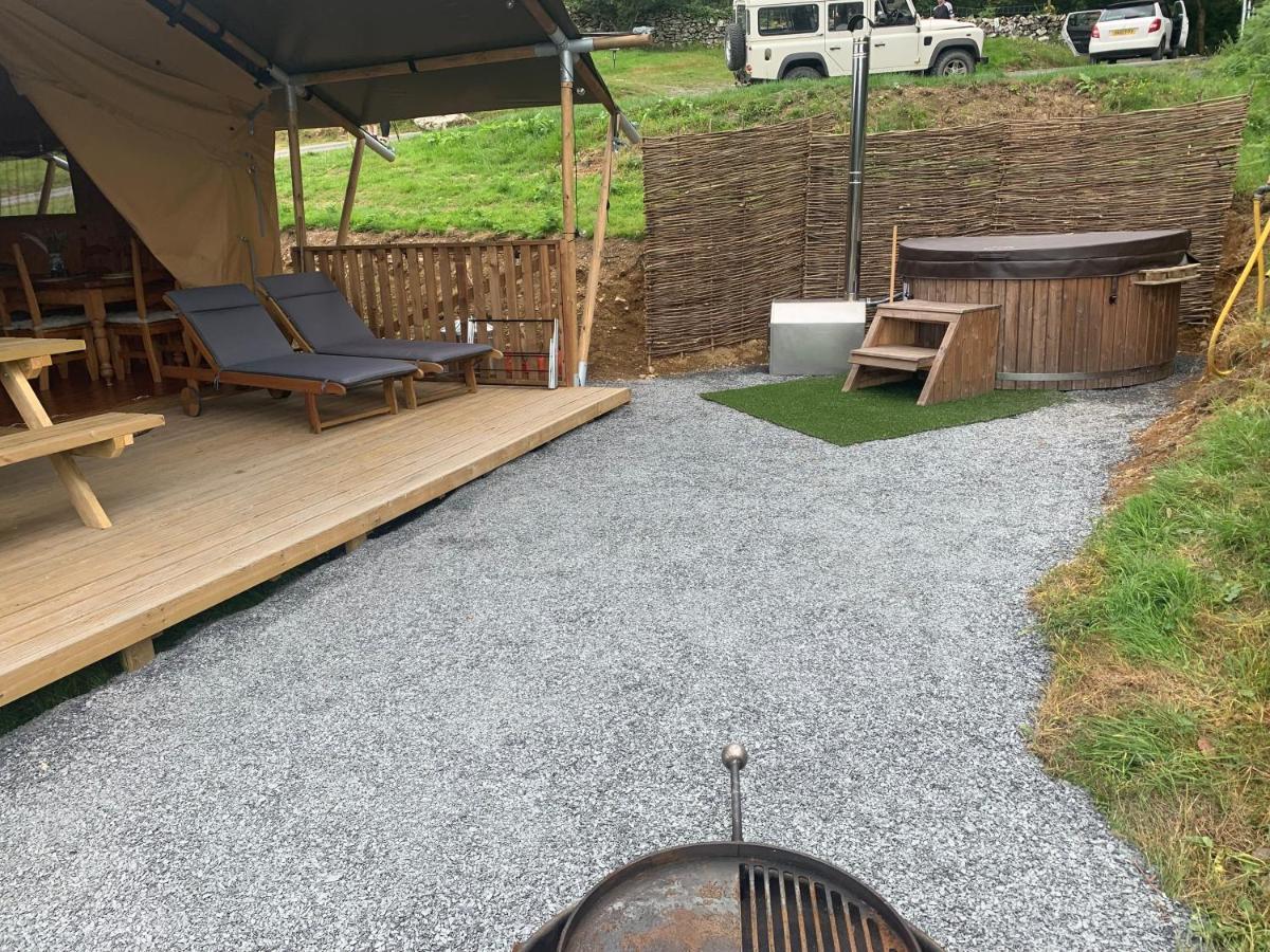 Mountain View Safari Tent With Hot Tub In The Heart Of Snowdonia Dolgellau Dış mekan fotoğraf