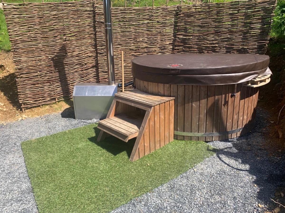 Mountain View Safari Tent With Hot Tub In The Heart Of Snowdonia Dolgellau Dış mekan fotoğraf